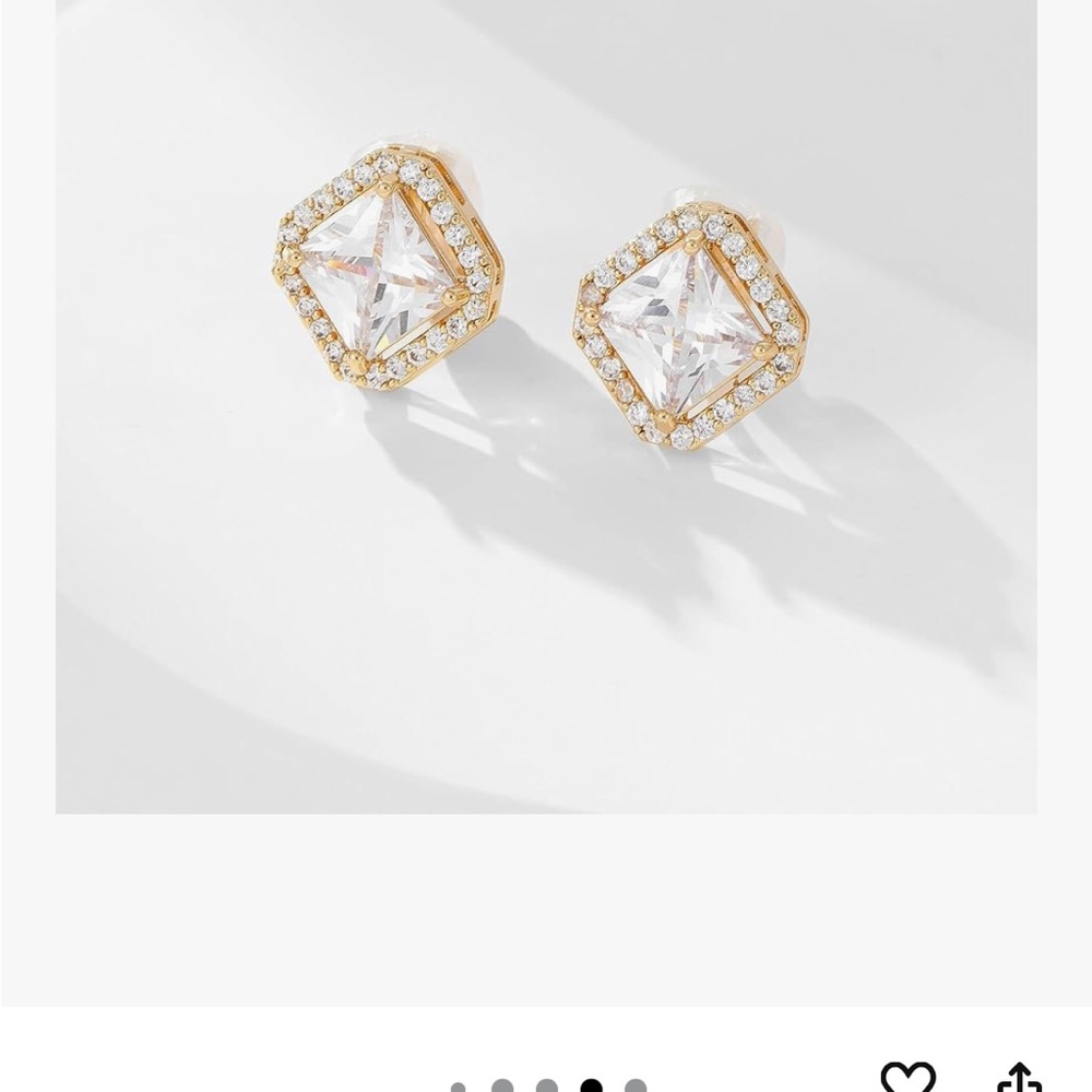 Gold Crystal Halo Stud Earrings - Elegant Women Jewelry